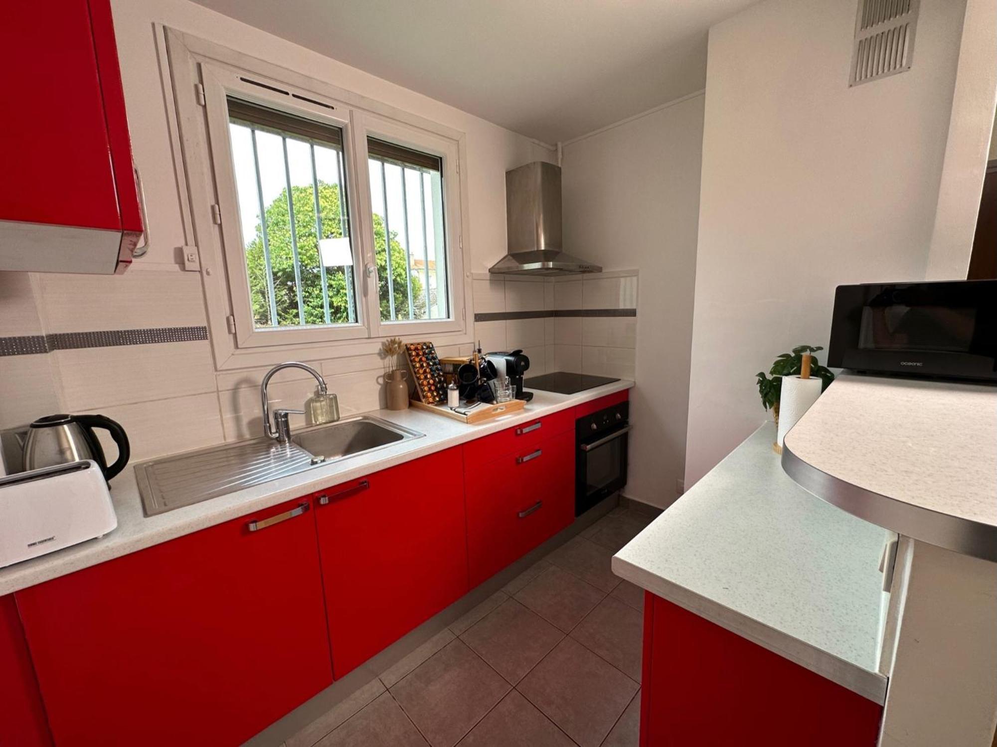 Appartement Le Bleu Soleil - A 2 Min Du Metro - 7 Min De Paris à Maisons-Alfort Extérieur photo